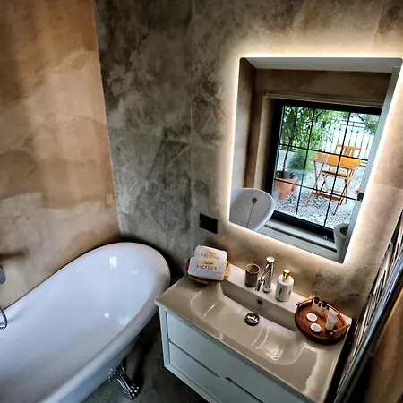 Hotel Labiatan Zogaji