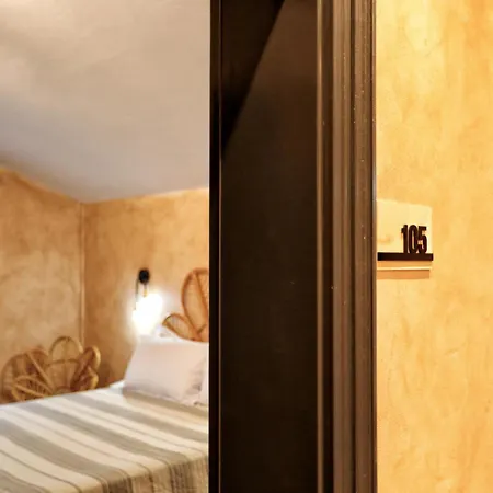 Hotel Labiatan Zogaj (Shkoder)