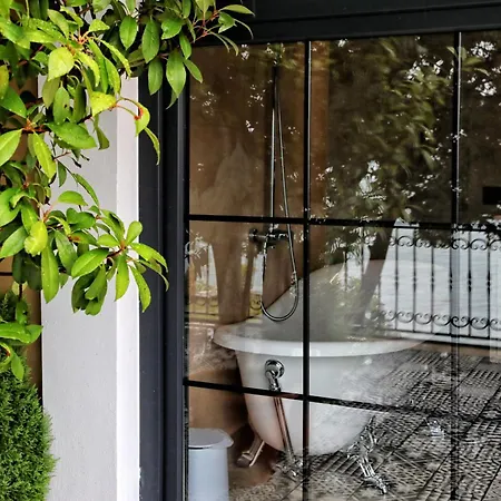 Hotel Labiatan Zogaj (Shkoder)