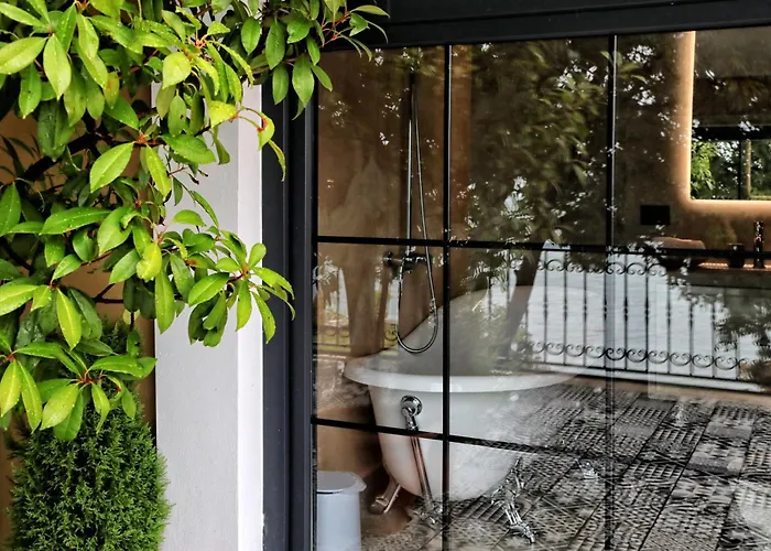 Hotel Labiatan Zogaji