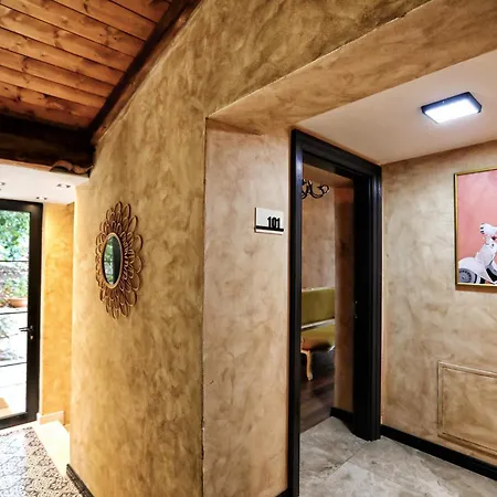Hotel Labiatan 3*