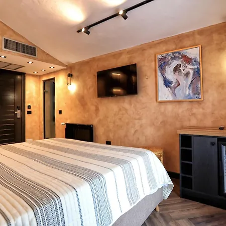 Labiatan 3* Zogaj (Shkoder)