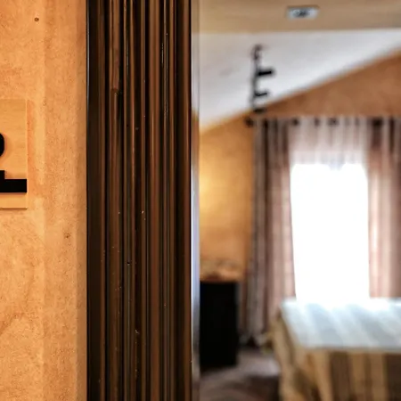 Labiatan Hotell Zogaji