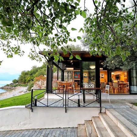 Labiatan Hotel
